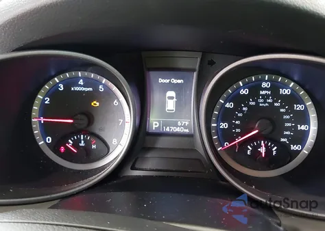 2016 Hyundai Santa Fe Sport 2.4L z USA, uszkodzony, nr VIN 5XYZU3LB5GG328545